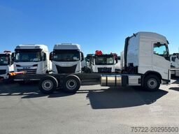 VOLVO Volvo FH 460 6x2-4 Globetrott. Fahrgestell LAGER