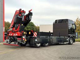 MAN TGX 26.540 6x2-4 LL Containerpritsche/Fassi 545