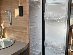 WEINSBERG CaraCompact MB 640 MEG Pepper AHK, LED, 4,2t