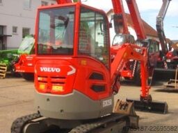 VOLVO ECR 25 D * 2x Löffel *