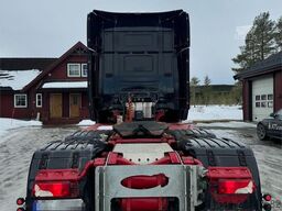 Scania R730 6x4 Tractor Unit with Hydraulics and Raised X