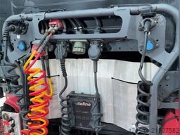 Scania R730 6x4 Tractor Unit with Hydraulics and Raised X