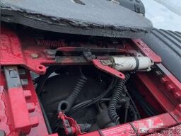 Scania R730 6x4 Tractor Unit with Hydraulics and Raised X