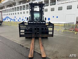 Hangcha CPCD120 Forklift w/ hydraulic forks, side shift an