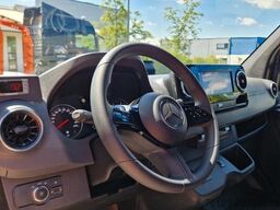 MERCEDES-BENZ 519  Allrad 4 x 4 Vorlauffahrzeug  neue ADA