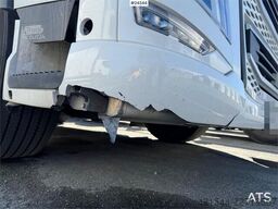Volvo FH460 6x2 Tractor Unit – Gas-Powered