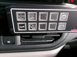 FORD Transit Custom 320L2 Limited 4x4 AT Stndhzg MTW