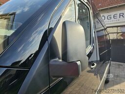 Mercedes-Benz Sprinter 319 CDI 4x4 Allrad 9-G Automatik L3H2
