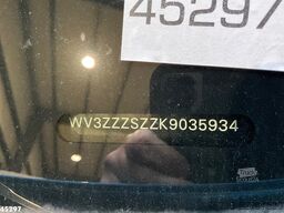 VW Crafter 35 2.0 TDI met Nieuwe Oprijcarrosserie