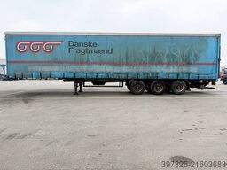 Kel-Berg Curtainsider / Planenauflieger / Gardin