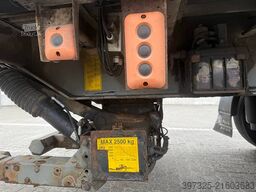 Kel-Berg Curtainsider / Planenauflieger / Gardin