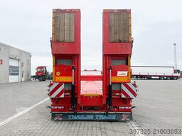 Kässbohrer Machine trailer / Maschinenanhänger / Maskintraile