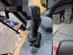 Caterpillar 966 Wheel Loader – Bucket and Weighing System – 50