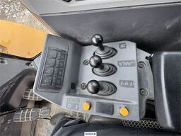 Caterpillar 966 Wheel Loader – Bucket and Weighing System – 50