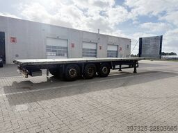 Schmitz 3 axle Flatbed / Flachbettauflieger
