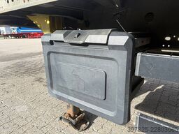 Schmitz 3 axle Flatbed / Flachbettauflieger