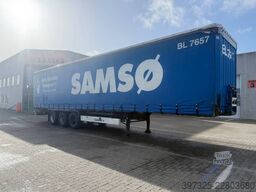 Krone 3 axle Curtainsider / Planenauflieger