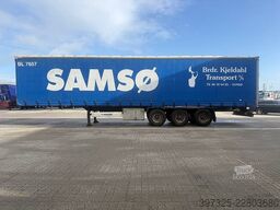Krone 3 axle Curtainsider / Planenauflieger