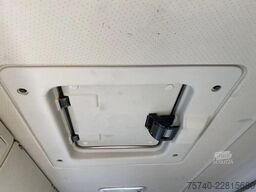 Volvo FM 370 + Euro 5 + Palfinger Z-Q170 Crane + 30to...