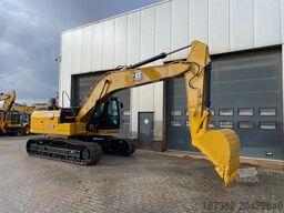 Caterpillar 323D3