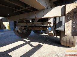 Schmitz SKO 24 2 x liftas - luchtvering - APK augustus ...