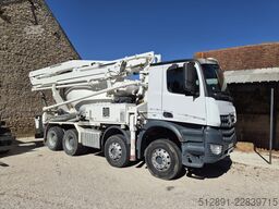 Mercedes-Benz Arocs 3240