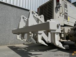 Komatsu GD555-5 Ex-army