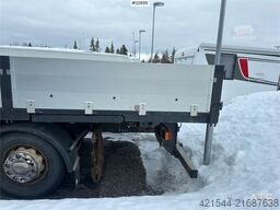 Iveco Stralis container truck w/ flatbed