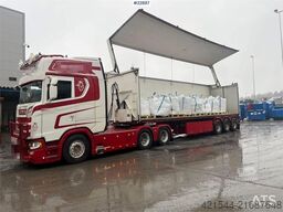 Vang SHSL 111 wood chip trailer with side tip