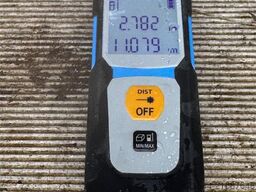 Vang SHSL 111 wood chip trailer with side tip