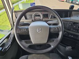 VOLVO FH 500 6X2 STEERED PTO+HYDR