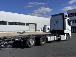 Mercedes-Benz Actros 2543