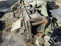 Komatsu JTHB160-1 Hydraulic Breaker w/S60 Attachment and C