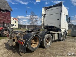 Scania R500 6x2 tractor unit. Repair object.
