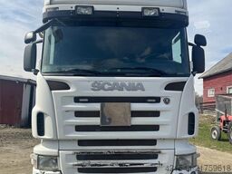 Scania R500 6x2 tractor unit. Repair object.