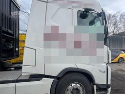 Volvo FH540 6x2 Tractor Unit.