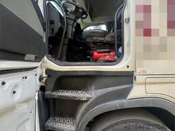 Volvo FH540 6x2 Tractor Unit.