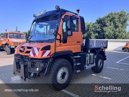 MERCEDES-BENZ U427