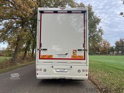 Volvo FH Occasion paardenvrachtwagen Roelofsen specia...