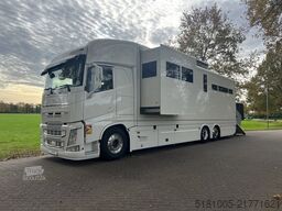 Volvo FH Occasion paardenvrachtwagen Roelofsen specia...