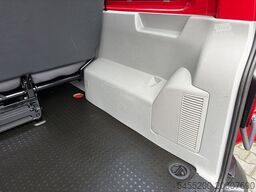 VW Transporter Kombi 2.0 TDI DSG Automaat L2H1 BPM...
