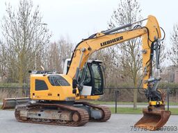 Liebherr R914 COMPACT STD | ROTOTILT | 2X BUCKET | DOZER...