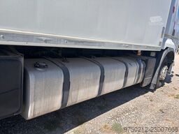 Renault Premium 410
