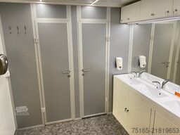 Rosemeier VE Duschwagen mit 4 Duschen Bad- und Duschanhänger