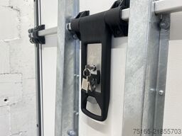 Böckmann KT 2513/135 V Rampe Stützen Kofferanhänger