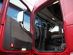 Volvo FH 12.460 HOOKLIFT - RETARDER - AUTOMATIC - HYD...