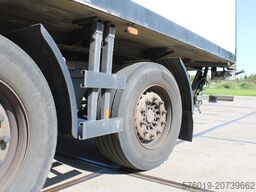 Schmitz Cargobull Schmitz Cargobull SKO 24 3-Axle SAF - Steering ...