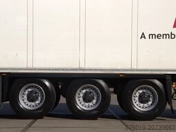 Schmitz Cargobull SCB S3B - 3 AXLE - THERMOKING - Dhollandia lift