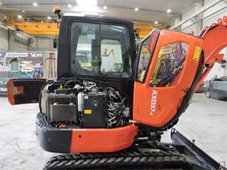 KUBOTA KX037