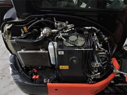 KUBOTA KX037